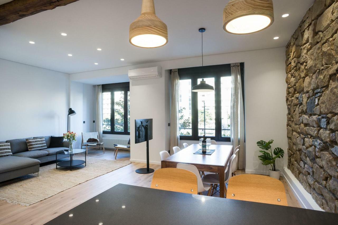 Cantabric Plaza / Iberorent Apartments San Sebastián Exteriör bild